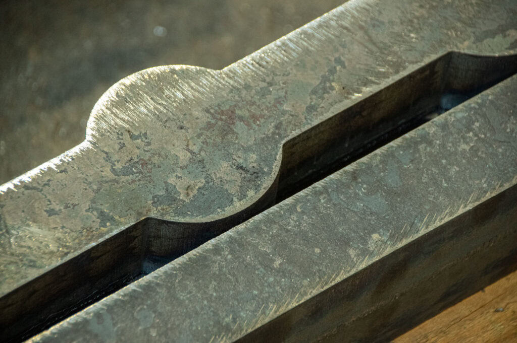 creze-outil-fer-forge Crézé - Outil fer forgé